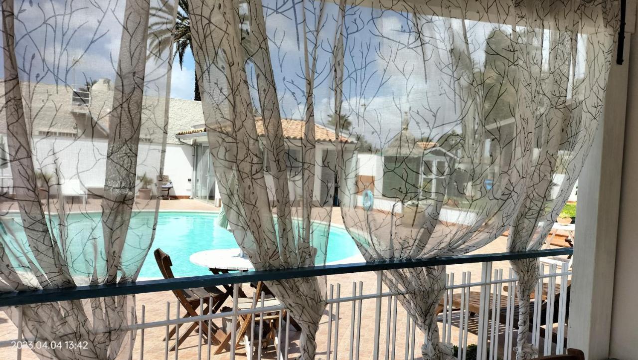 Villa Con Piscina Uso Esclusivo 马扎拉德尔瓦洛 外观 照片