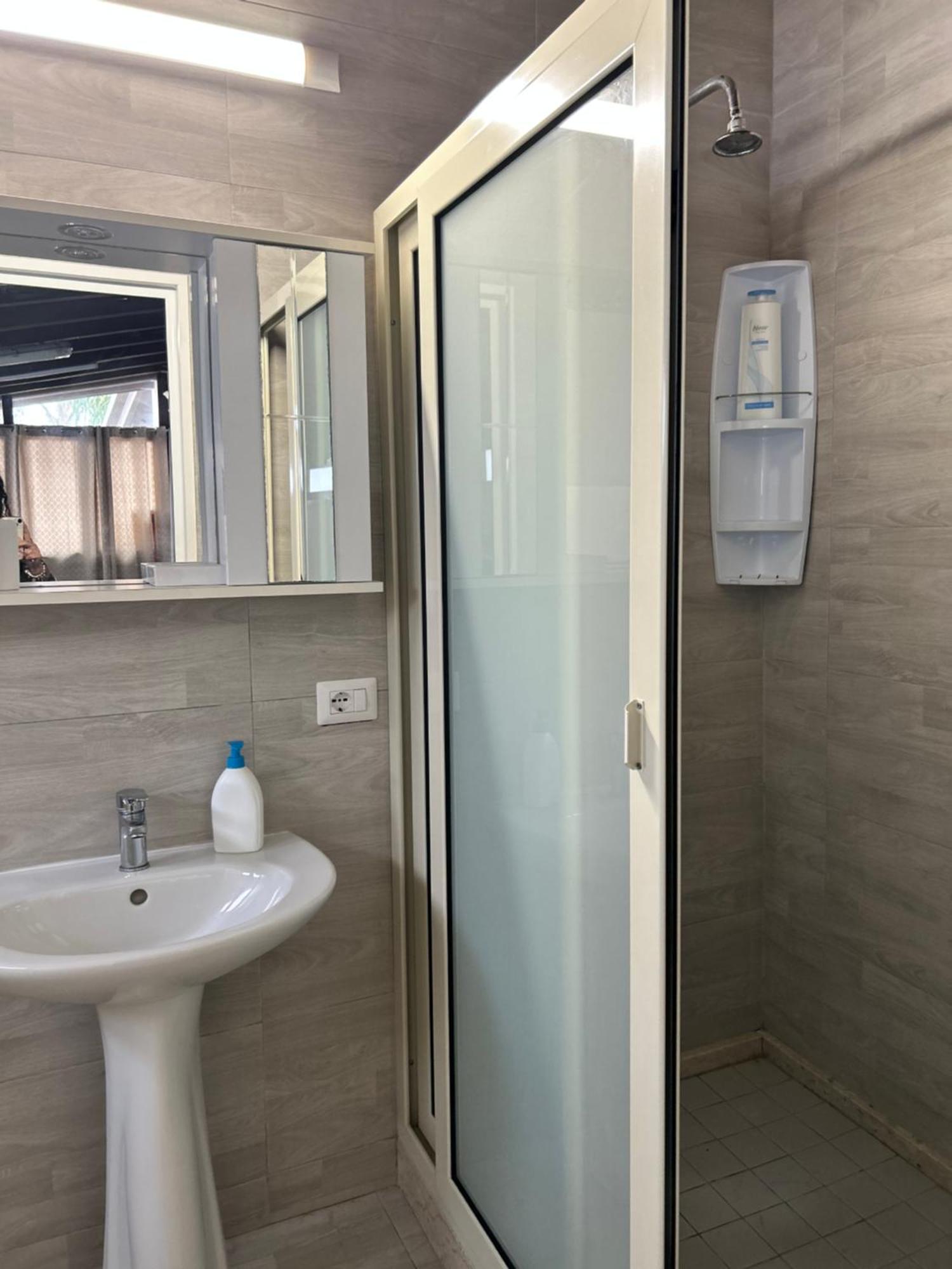 Villa Con Piscina Uso Esclusivo 马扎拉德尔瓦洛 外观 照片